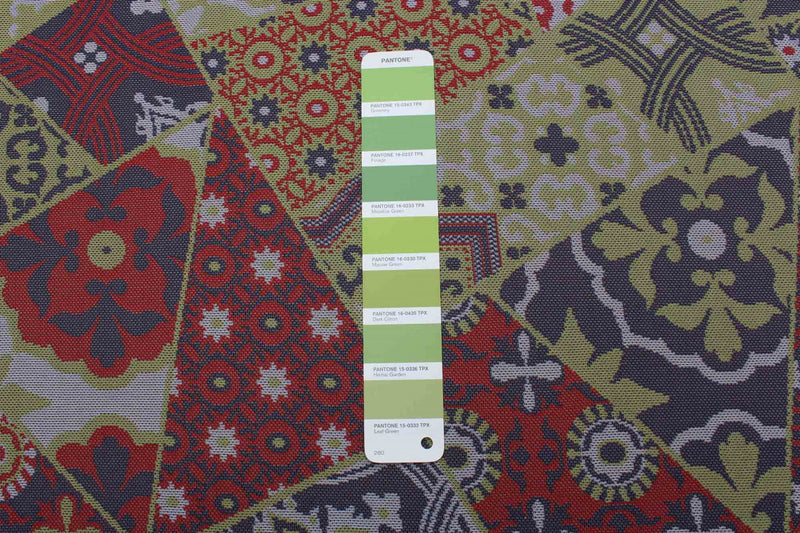 Bellezza Red / Green 2'2\" x 10'0\" Area Rug