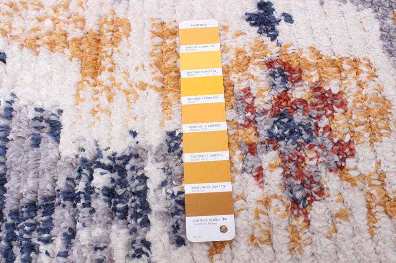 Paloma Quashqai White Area Rug - 6'7\" x 9'6\"