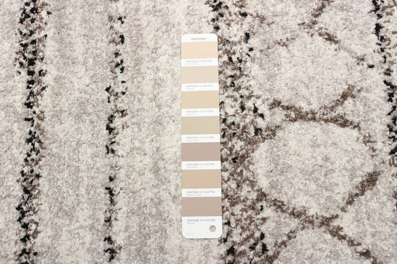 Vera Aztec Ivory/Grey Area Rug - 5'2\" x 7'5\"