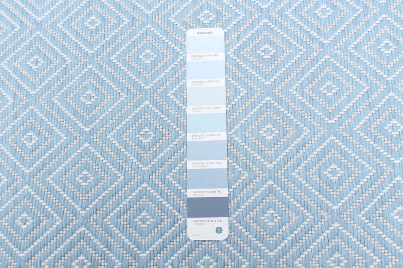 Neisha Diamond Light Blue Rug 5'3\" X 7'3\" Area Rug