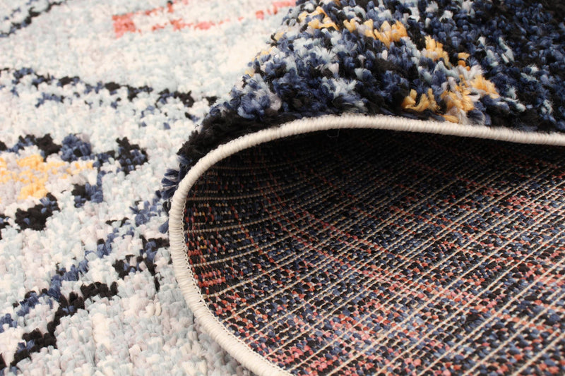 Makondo Classic Blue Area Rug - 6'7\" x 9'6\"