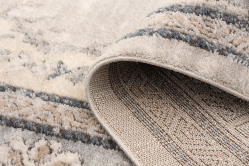 Octavian Bijar Ivory Area Rug - 3'11\" x 5'11\"