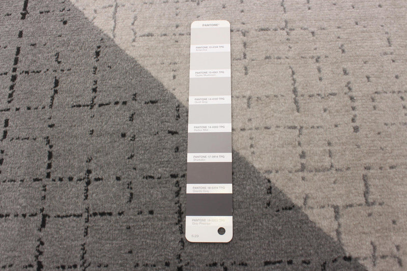 Theano Black 5'3\" x 7'7\" Area Rug