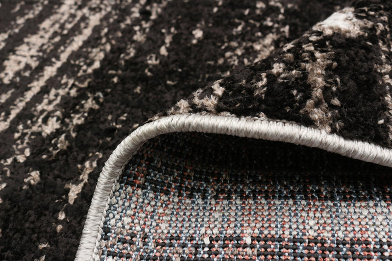 Vera Harmony Black Area Rug - 5'2\" x 7'5\"