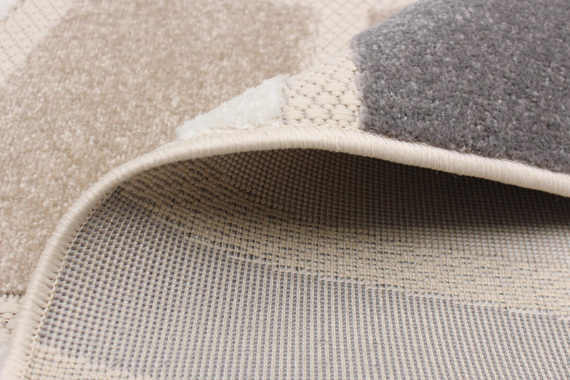 Celestina Ivory Area Rug - 3'11\" X 5'7\" 