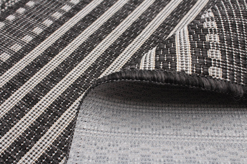 Wileen Black Area Rug - 2'2\" X 6'7\" 