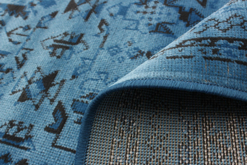 Awena Blue 5'3\" x 7'7\" Area Rug