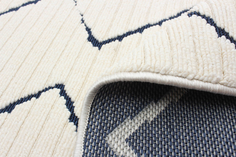 Kimi Blue-Ivory 2'8\" x 4'11\" Area Rug