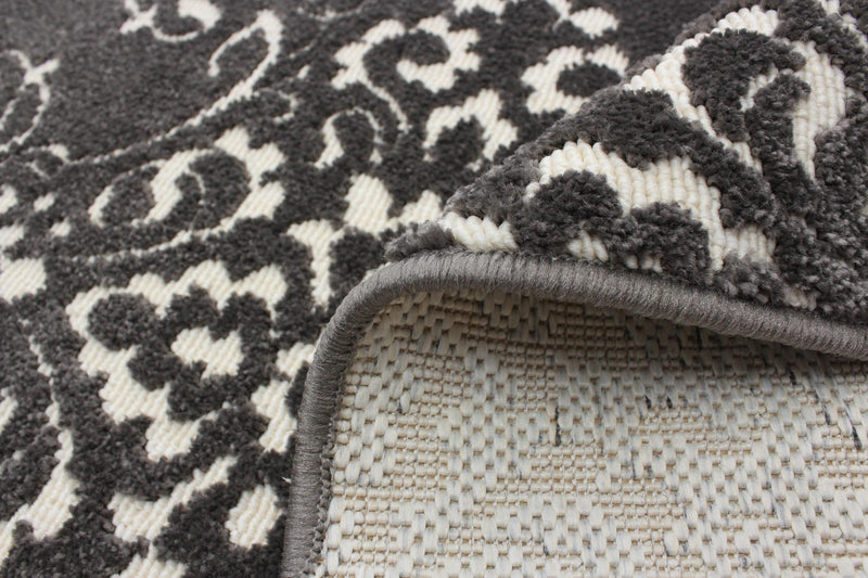 Caledonia Grey 2'8\" x 4'11\" Area Rug