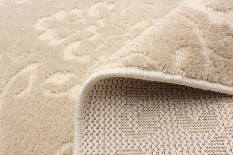 Caledonia Ivory 5'3\" x 7'7\" Area Rug
