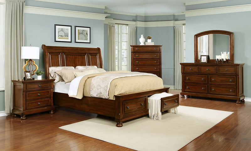 Chelsea Dresser