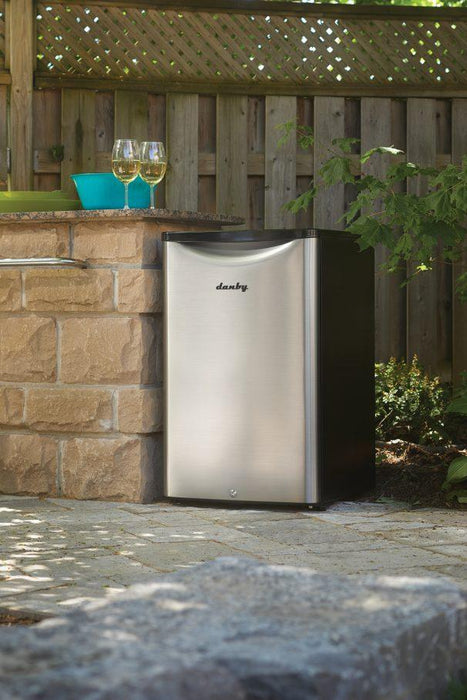 Danby 4.4 Cu. Ft. Outdoor Compact Refrigerator – DAR044A6BSLDBO