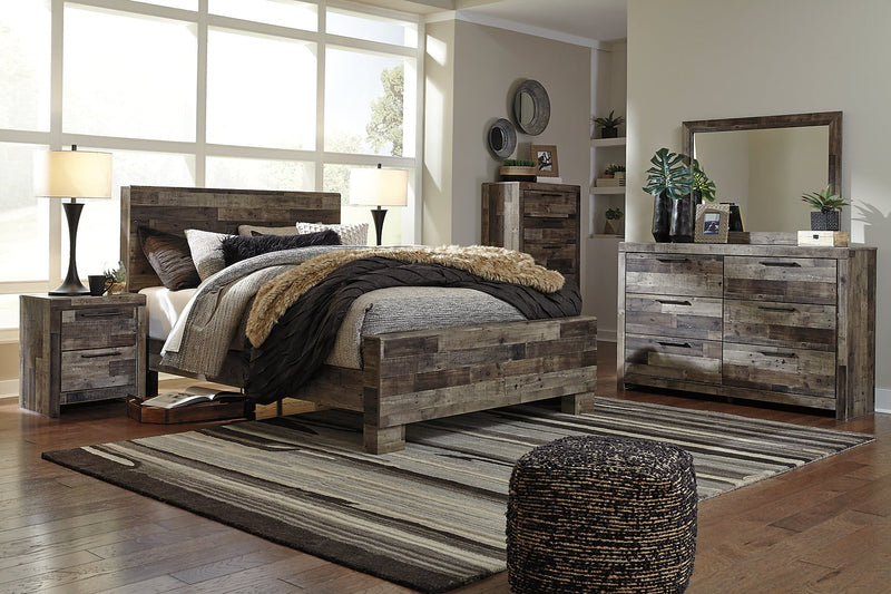Derekson 6-Piece Queen Bedroom Package