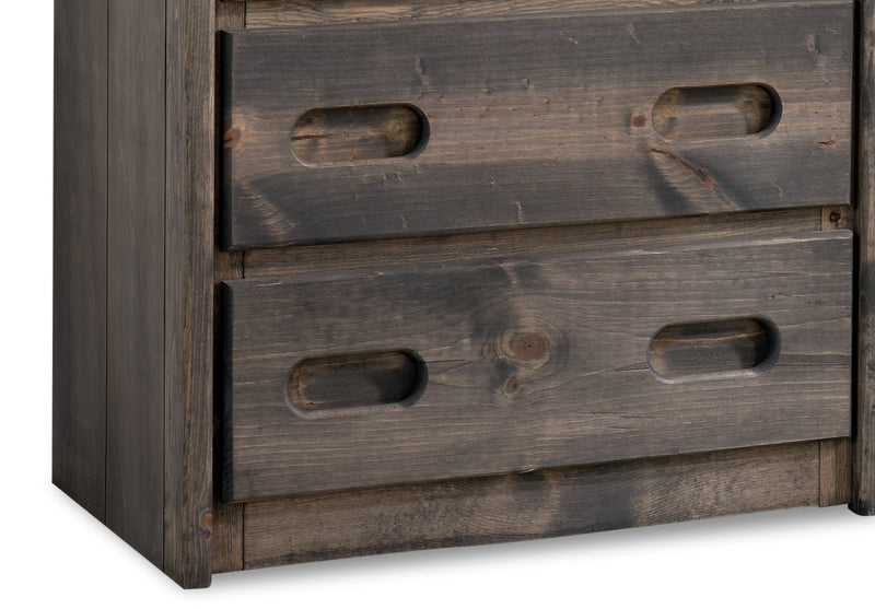 Piper Chest