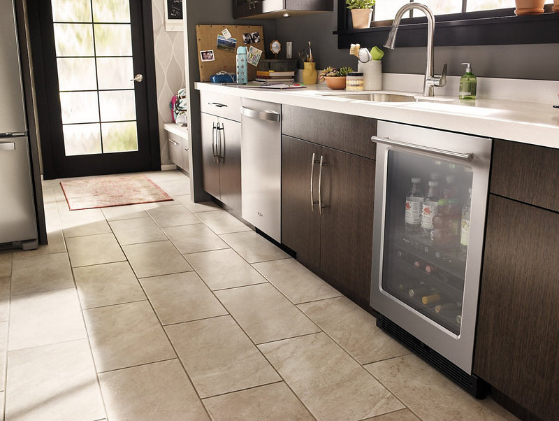 Whirlpool 5.2 Cu. Ft. Under-Counter Beverage Centre - WUB35X24HZ