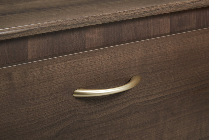 Aida Dresser