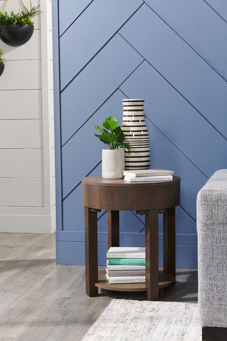 Elroy End Table with USB