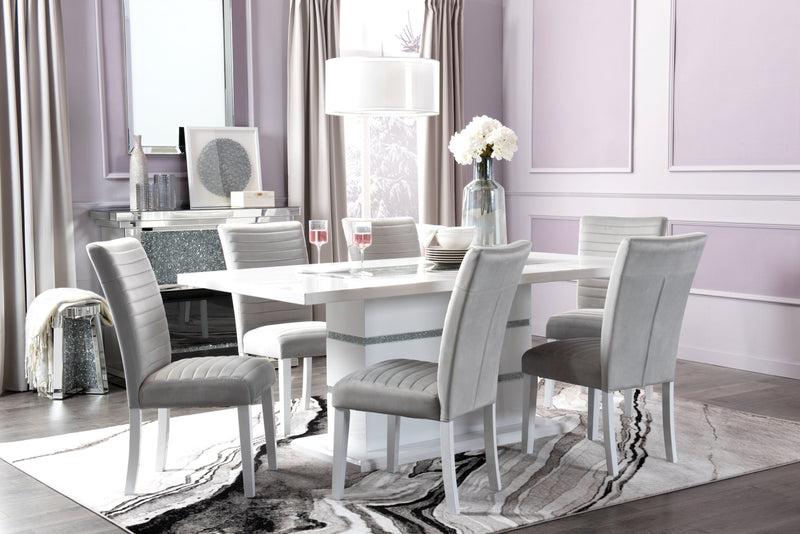 Garbo Dining Table