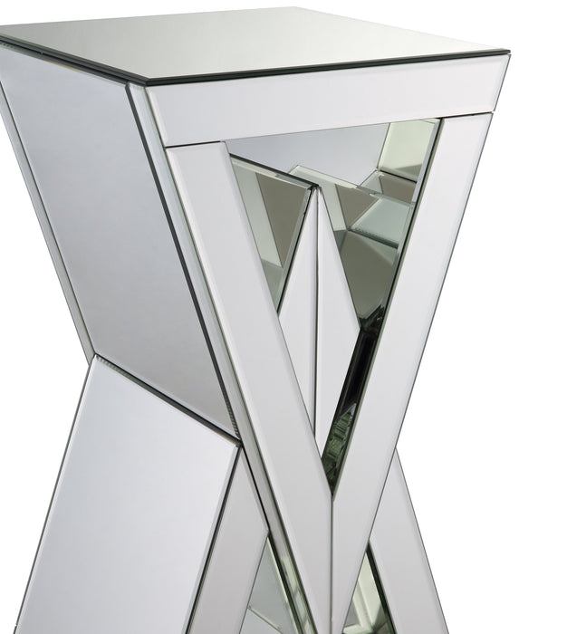 Lane Chairside Table 