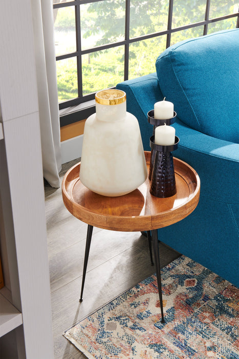 Nashik 20\" Accent Table