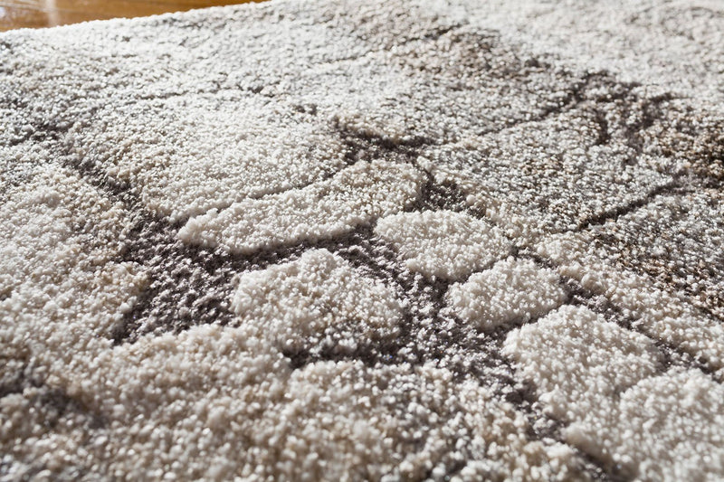 Ranier Boxholm Area Rug – 8' x 10'