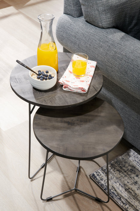 Remmi Nesting Tables