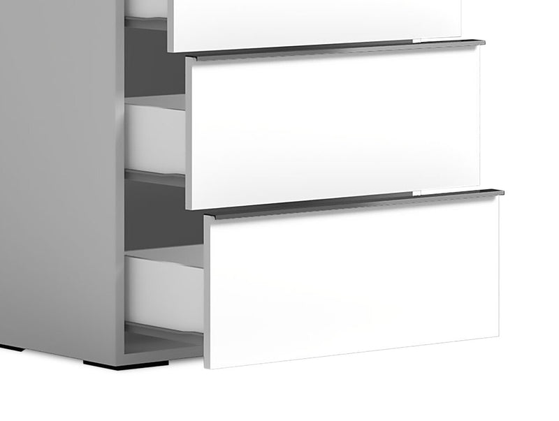 Raia Chest