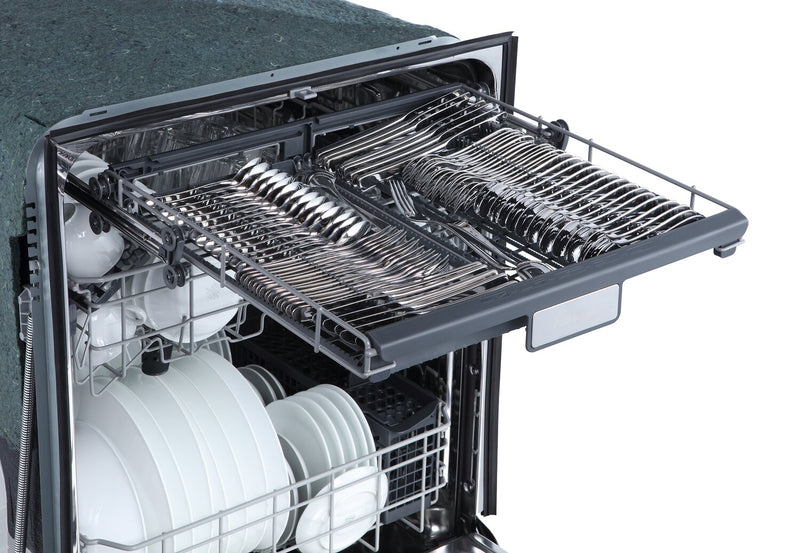 Hisense Top-Control Dishwasher with Steam Wash and Third Rack - HDW63314SS