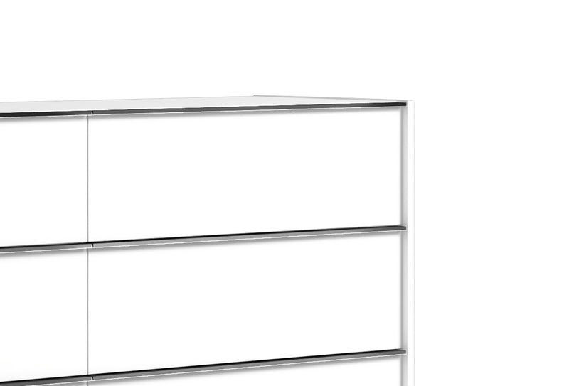 Raia Dresser