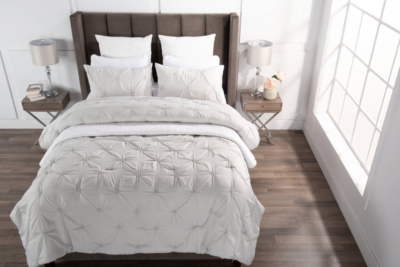 Brianna Light Grey 3-Piece Full/Queen Comforter Set