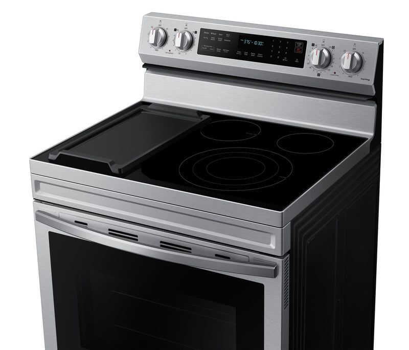 Samsung 6.3 Cu. Ft. Freestanding Electric Range with Wi-Fi - NE63A6711SS/AC