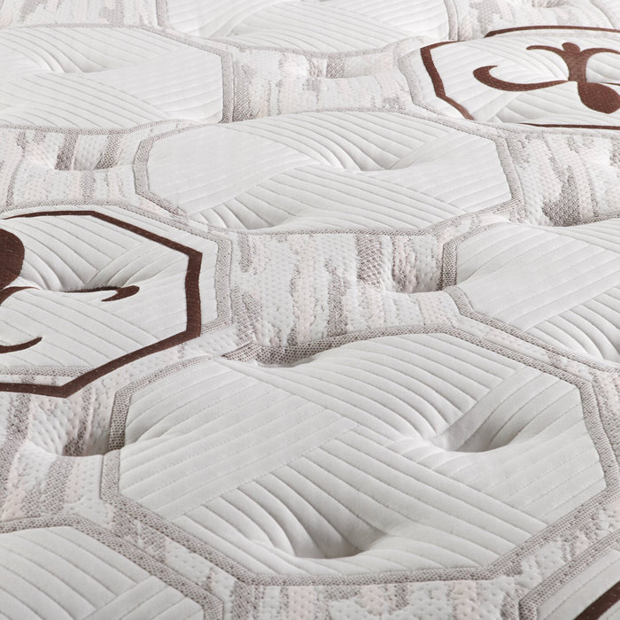 Stearns & Foster Founders Collection Cardiff City Eurotop Queen Mattress
