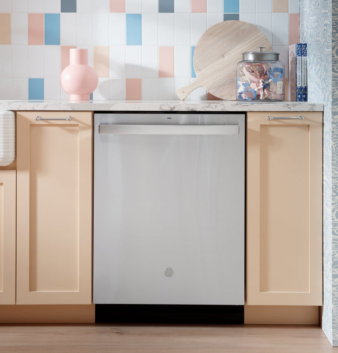 GE Top-Control Dishwasher with Sanitize Cycle - GDT670SYVFS
