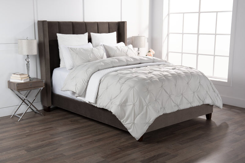 Brianna Light Grey 3-Piece Full/Queen Comforter Set