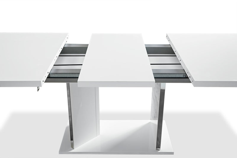 Raia Dining Table