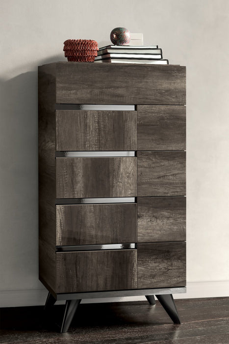 Gino Chest