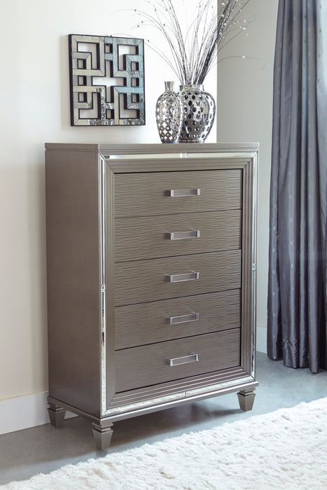 Max Chest - Silver