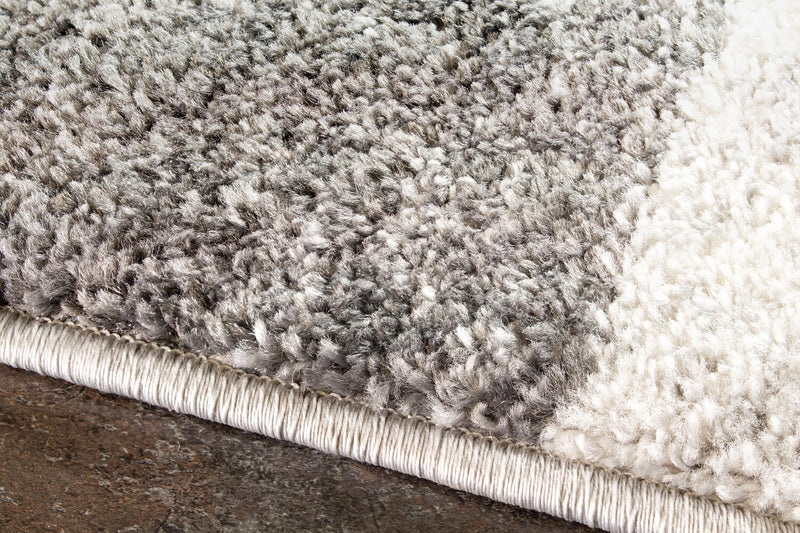 Mickey Area Rug - 5'3'' x 7'7''