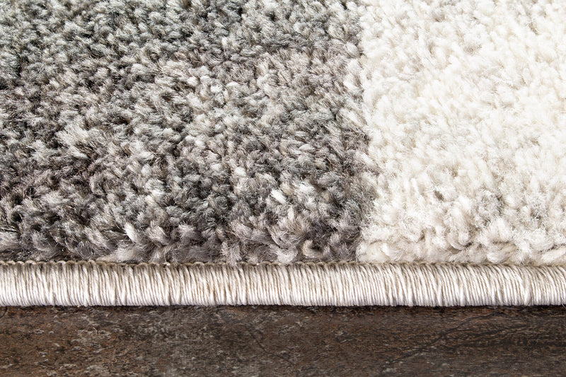 Mickey Area Rug - 5'3'' x 7'7''