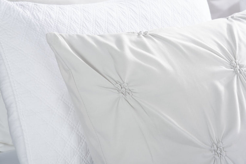 Brianna Light Grey 3-Piece Full/Queen Comforter Set