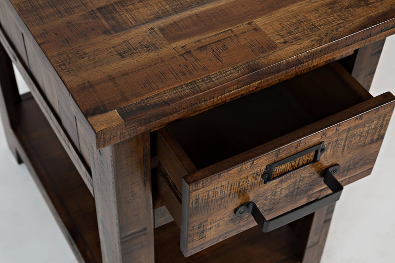 Casey Chairside Table