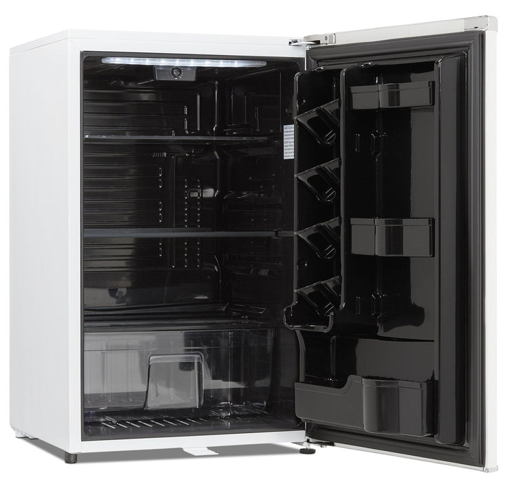Danby 4.4 Cu. Ft. Apartment-Size Refrigerator – DAR044A6PDB